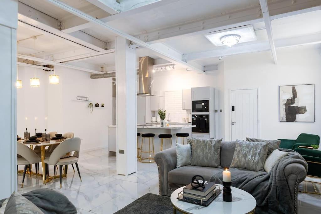Luxury, Open Plan Apartment Bradford  Luaran gambar